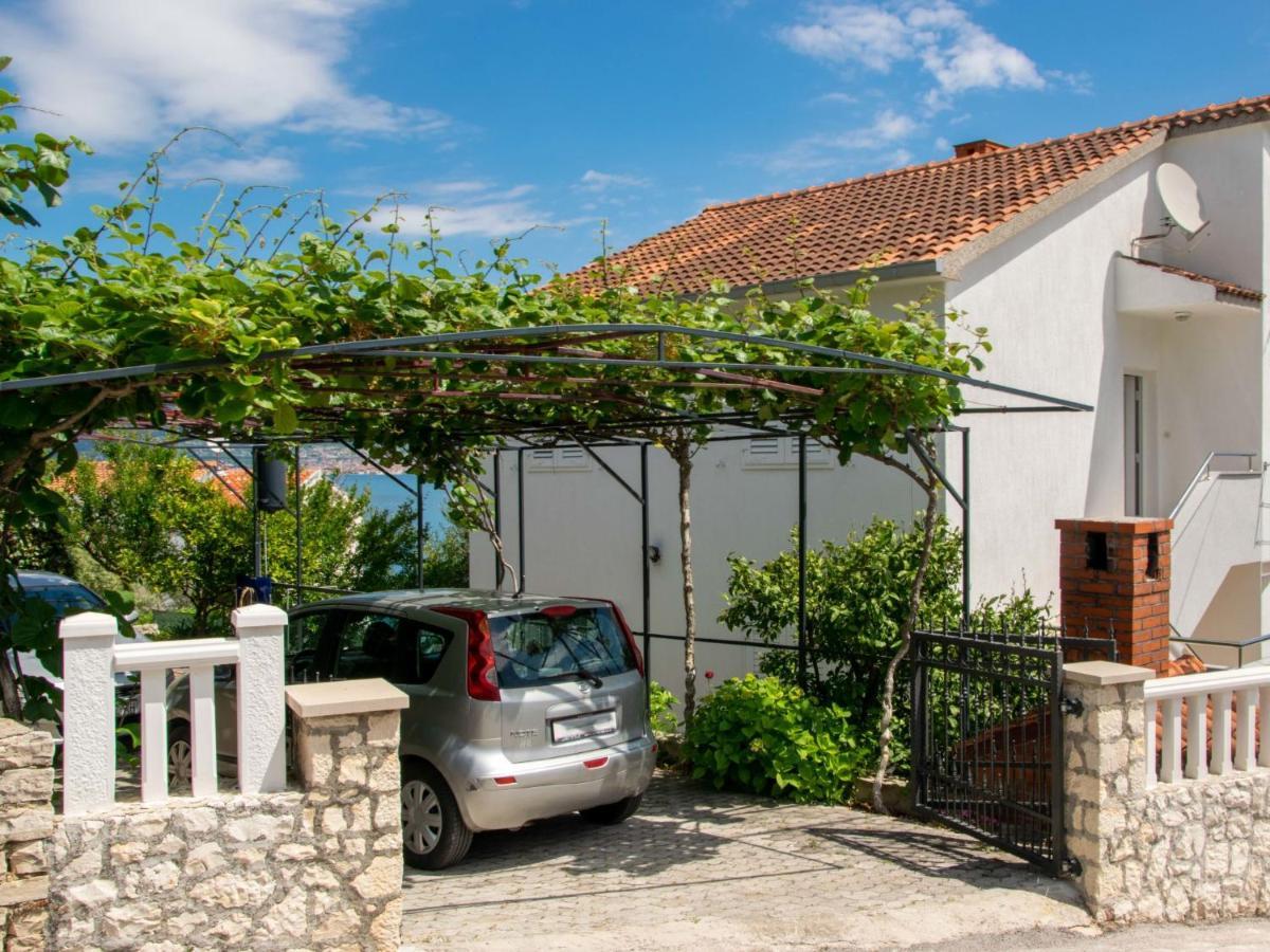 Apartment Slavica-1 By Interhome Trogir Eksteriør bilde